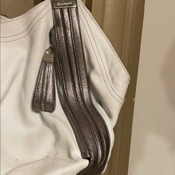 Purse - Picture 5 of 7